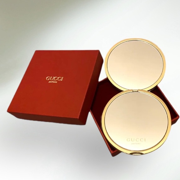 NIB Gucci Gold Metal GG Monogram Double-Sided Compact Mirror - Picture 2 of 7